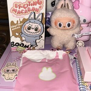 AUTHENTIC Exciting Macaron Labubu Soymilk